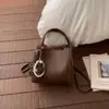 Bolso Cubo de Alta Apariencia Elegante 2026, Bolso Cesta, Bolso de Mano Informal de Nicho Moda Coreana, Bolso Cruzado para Viajar al Trabajo