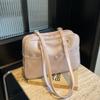 Bolso de axila estilo vintage de alta gama para mujer 2026 Nueva moda Versión coreana Mochila Mochila casual de gran capacidad