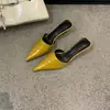 Nuevas y elegantes mules de media zapatilla de punta fina con tacón de aguja para mujer, sencillas slip-on de tacón medio para uso casual