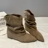 Botas de Tacón Apilado con Punta Fina y Volantes de Diseño de Nicho 2026 Nuevo Estilo Otoño Botas Cortas de Tobillo para Mujer Botas Cortas de Vaquero Occidental para Mujer