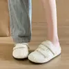 Design estilo francês velcro couro sintético sapatos Birkenstock 2026 verão novo usar fora chinelos sandálias versáteis
