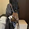 Mochila Feminina Vintage 2026 Novo Modelo de Verão Luxo Leve High-End Estampa de Leopardo Versátil para o Trabalho e Compras com Múltiplos Bolsos