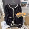 Casaco de malha de veludo sintético tipo mink novo estilo Primavera e Outono 2023 Feminino Estilo Ocidental Cardigan xadrez solto Top estilo Chanel feminino