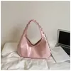Bolso de Hombro Casual de Color Sólido, Moda Única, Tendencia, con Remaches, para Debajo del Brazo, Novedad Verano 2026, Casual Simple