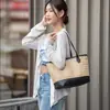Bolso Tejido de Paja para Mujer 2025 Nuevo Versátil Simple Bolso de Hombro Bolso Tote de Gran Capacidad Bolso Tejido Bolso de Playa Portátil