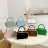 Bolsa Carteiro Transfronteiriça com Corrente para Mulheres 2025 Nova Moda Bolsa de Mão Simples Popular Bolsa de Ombro Transversal Bolsa Pequena para o Dia a Dia