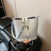 Bolso Cubo Casual Retro de Primavera para Mujer, Bolso de Hombro de Moda con Letras, Bolso de Axila con Hebilla Magnética