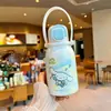 Botella de agua térmica infantil Sanrio, gran capacidad, diseñada para uso escolar, vaso con popote portátil, perfecto como regalo para niñas y estudiantes de primaria