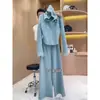 Conjunto Esportivo Casual Europeu para Mulheres Primavera e Outono 2025 Nova Moda com Capuz e Renda Costurada Moletom Conjunto de Duas Peças