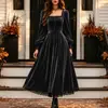 Vestido de Veludo Quadrado Europeu e Americano para Mulheres 2026 com Renda na Barra e Mangas, Novo Vestido de Noite Outono e Inverno para Vendas Transfronteiriças