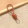 Bolsa de Corda de Couro PU Colorida Pingente Estilo Miu Simples Versátil Charme de Bolsa Chaveiro Acessório Lanyard de Celular Estilo Curto Novo