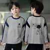 Camiseta Versátil de Algodón Puro de Manga Larga Nueva para Primavera y Otoño para Niños, Cuello Redondo Estilo Coreano, Diseño de Bloques de Color, Camiseta Básica Moderna para Niños Mayores