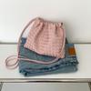 2025 Nueva Bolsa Nube Elegante y a la Moda para Niñas Verano Viajes Casual Más Fácil de Combinar Superficie Suave Tejida Bandolera