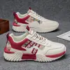 Sapatos Masculinos 2026 Novos Verão Respiráveis Esportivos Casuais Versáteis Tendência Tênis de Corrida Sapatos de Estudante Pai Sapatos da Moda