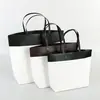 Bolsas de Papel al por Mayor en Stock con Impresión de Logo, Bolsas de Compra Publicitarias de Color Sólido, Bolsas de Regalo en Blanco y Negro, Bolsas de Souvenir