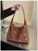 Bolsa Feminina Nova de Primavera Estrela Vintage de Ombro Único de Alto Padrão 2026, Bolsa Transversal de Grande Capacidade, Padrão Versátil