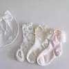 Calcetines de Princesa Florales con Lazos y Ribete de Encaje Estilo Verano para Niñas, Calcetines Finos Transpirables Lindos Esponjosos de Media Pantorrilla para Niños