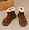 Botas de nieve, botines 2026, zapatos de invierno slip-on elegantes y cálidos, punta redonda, versátiles, forrados de felpa, nuevo estilo retro francés