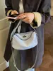 Bolsos de Mujer de Nicho 2026 Modelo Nuevo Bolso de Mano Versátil Simple Hombro Moda Bolso Cruzado Elegante Pequeño Cuadrado