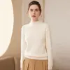 Nuevo Estilo Otoño e Invierno 2026 Estilo Sencillo Cuello Semi Alto Borde Enrollado Tejido de Cachemira para Mujer Engrosado Versátil Suéter Capa Base
