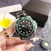 Relógio de Mergulho Elegante com Mostrador Verde, Pulseira de Aço Inoxidável, Bisel de Cerâmica, Mostrador de Data, Relógio Universal para Esportes e Negócios