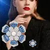 Moderna Broche de Flor de Circonita con Pedrería, Estilo Europeo y Americano, Diseño Único, Joyería Popular de Nicho Estilo Ins para Mujeres