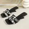 2026 Chanclas Cuadradas de Tacón Alto Estampadas Transfronterizas para Mujer, Sandalias de Tacón Irregular Estilo Chino Nuevo Europeo y Americano de Talla Grande para Verano, Venta al por Mayor