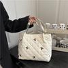 Bolso de Hombro Casual de Moda con Personalidad, Bolso Tote de Diseño Nicho, Nuevo Estilo Temporada de Verano 2026, Bolso de Gran Capacidad de Alta Calidad