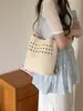 Bolsa Feminina de Palha Trançada Vazada Estilo Coreano 2026 Nova Bolsa Tote Retrô Fashion Versátil de Grande Capacidade Saco Balde