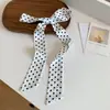 Nuevo pañuelo largo de seda para primavera-verano con lunares blancos y negros, se puede usar como cinta para el cabello o bufanda para el cuello, versátil y elegante, perfecto para combinar con camisas