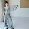 Conjunto de Tres Piezas de Otoño Nuevo Estilo Coreano para Niñas con Mangas de Linterna para Niños Medianos y Grandes Conjunto de Ropa con Sensación de Nube Perezosa para Niñas