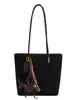 Bolsa Saco Estilo Novo Outono/Inverno 2025 Personalizada Moda Tendência Bolsa de Ombro Design Nicho Bolsa Transversal Casual Feminina