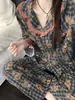 Pijama de cuadros con estampado de oso lindo para mujer, nuevo modelo primavera y otoño 2026, conjunto de ropa para el hogar de manga larga y pantalón largo, se puede usar afuera