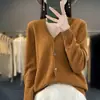 Cárdigan de punto sin costuras de una pieza para otoño e invierno, cuello en V, 100% lana tejida, color liso, chaqueta superior de estilo coreano simple para mujer