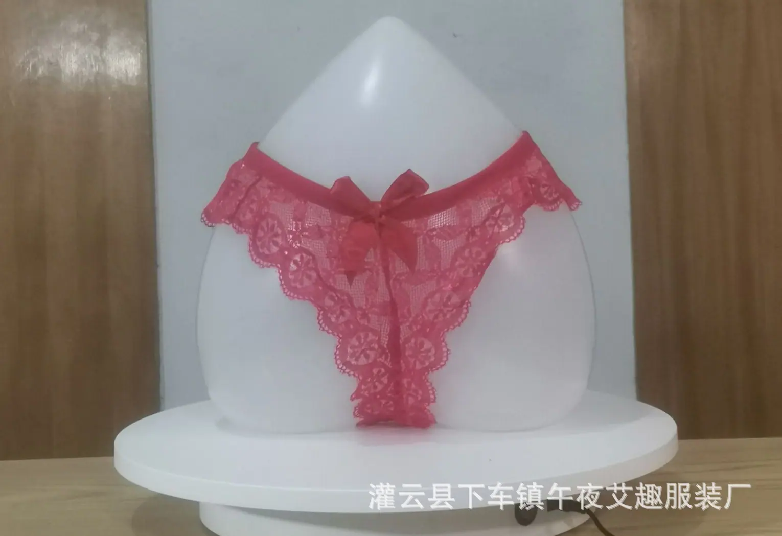 欧美系性感蕾丝丁字裤女低腰漏臀蝴蝶结性感情趣内裤批发代发