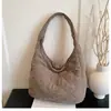 Bolso casual de gran capacidad para mujer al por mayor, nuevo bolso tote de hombro simple con patrón de diamantes, bolso de hombro tote de moda