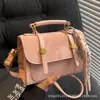Bolso Popular de Moda de Gama Alta para Mujer 2025 Nuevo Simple para Viajes Diarios Versátil Portátil Pequeño Cuadrado Bolso de Hombro Cruzado