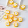 Flor de Acrílico Trébol de Cuatro Hojas Cuentas de Agujero Grande Material de Cuentas Sueltas Hechas a Mano para DIY Accesorios Colgante para Cadena de Teléfono Móvil