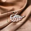Broche para Mujer, Broche de Perlas, Camelia de Alta Gama con Diamantes, Año del Caballo, Base en Blanco para DIY al por Mayor