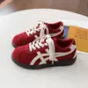 Shougu 2025 Outono Novo Tênis Casual Feminino Color Block Retrô com Solado Macio Confortável Versátil