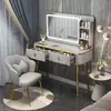 Penteadeira estilo italiano para quarto, moderna e simples, novo modelo 2026, pequena mesa de maquiagem de luxo discreto, escrivaninha para quarto principal com espelho integrado