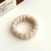 Extensão de Cabelo em Seção de Bambu com Argola Cor Café com Leite Alta Elasticidade Prendedor de Rabo de Cavalo Durável Não Danifica Coque de Cabelo Elástico
