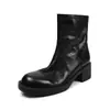 Botas Chelsea de couro lavado de alta qualidade para o trajeto diário, coleção outono/inverno 2026, com salto médio robusto, bico redondo e design versátil, feitas de couro genuíno, botinhas femininas
