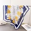 Pañuelo cuadrado pequeño de lujo ligero de estilo francés con estampado, accesorio versátil de moda, pañuelo para el pelo para mujer, pañuelo de cuello patchwork floral