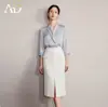 Traje de camisa satinada de alta gama AD para mujer, nueva colección 2027, adecuado para ocasiones formales y el trabajo, con una abertura y una falda ajustada - un conjunto completo
