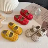 Zapatos de Cuero de Lunares para Niñas, Zapatos de Caminar Modernos para Bebés con Suela Suave, Mocasines Coreanos Novedad Primavera 2026 para Niños Pequeños