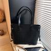 Bolso de Axila de Gran Capacidad para Mujer 2025 Nuevo Estilo de Clase Versátil para Viajero Bolso Tote Casual de Hombro