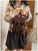 Bolso de Hombro Doble Estilo Retro Maillard para Mujer 2026 Nuevo de Moda Otoño Estilo Universitario Gran Capacidad Versátil para el Día a Día Mochila de Viaje