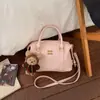Bolsa Feminina de Alta Aparência Estilo Pillow Bag Inverno 2025 Nova Tendência Elegante para o Dia a Dia Bolsa de Ombro Transversal Bolsa de Mão Bolsa Boston