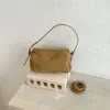 Bolso Transfronterizo Estilo Coreano de Gamuza y Terciopelo Otoño/Invierno 2025 Nuevo Bolso Cilindro Simple Versátil Bolso de Mano Esmaltado de Nicho